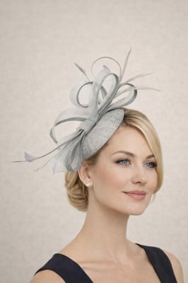  Round Pill Box Fascinator with Bow & Feathers